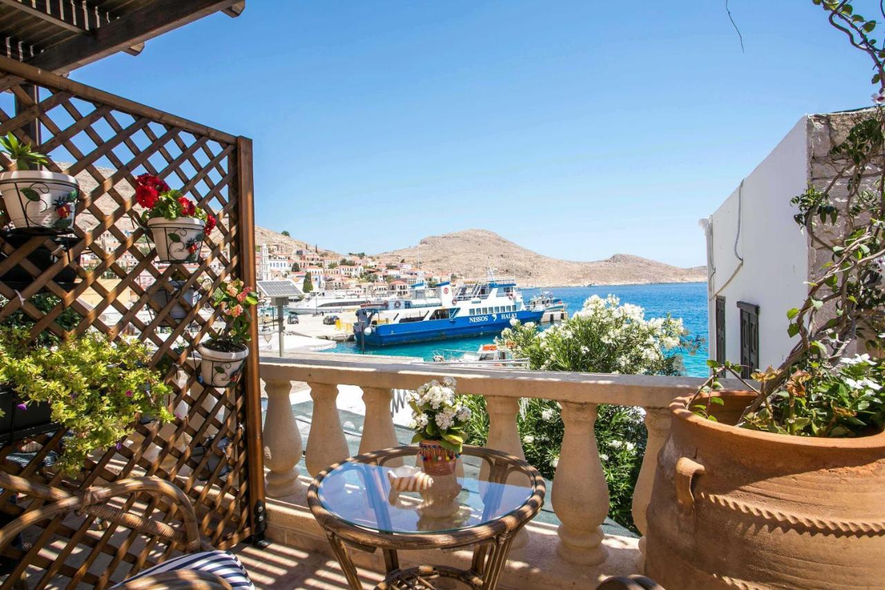 Annas Houses Chalki Town 外观 照片