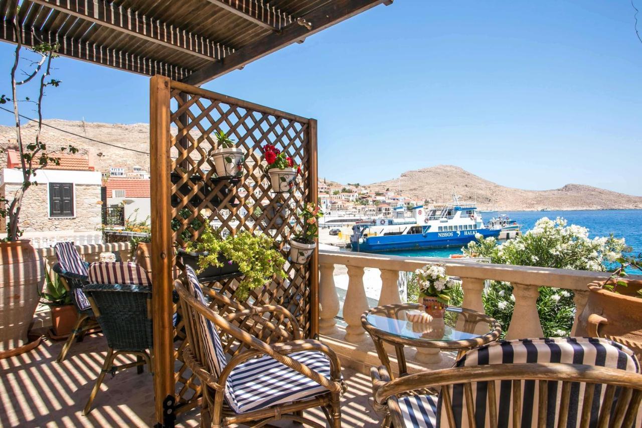 Annas Houses Chalki Town 外观 照片